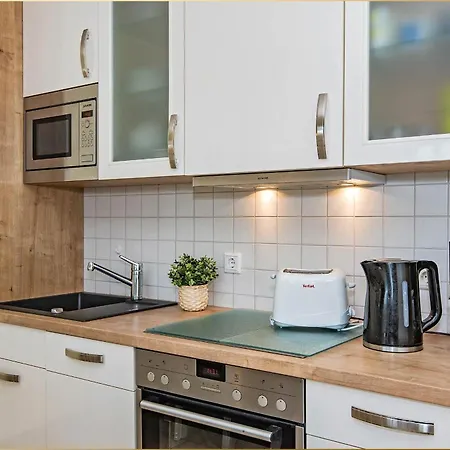 Hébergement de vacances Dhh Angela 2 *